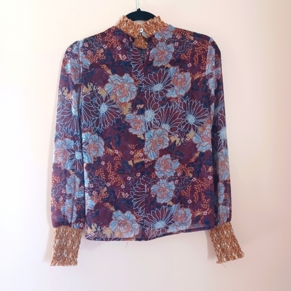 Living Doll Turtleneck Print Blouse Ruffles Semi Sheer Blue Print High Neck Sz M - Picture 6 of 7
